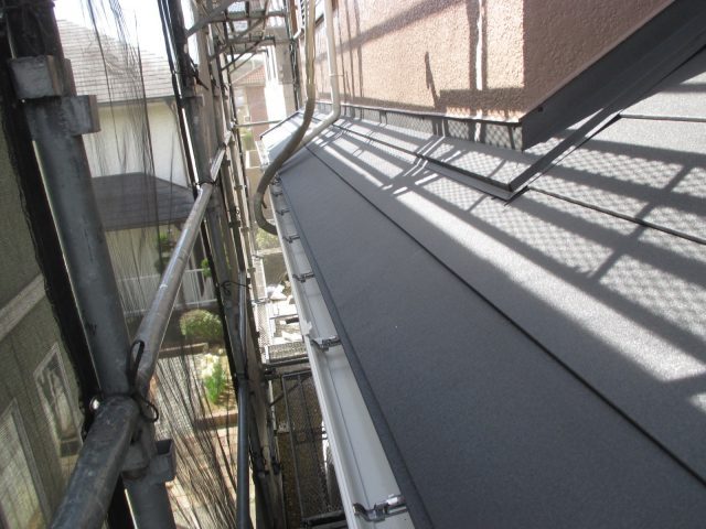 三木市で新設雨樋の取り付け